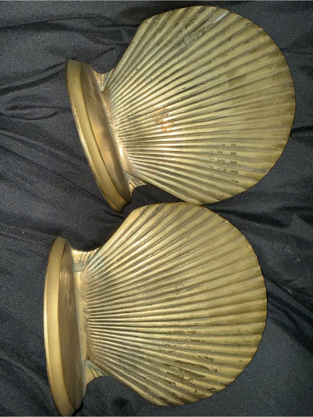 Pair of Decorative Shell Bookends in Antique Gold